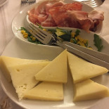Montemezzi Comida