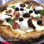 Red Carpet Pizza Altro Nourriture