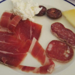 Mari E Monti Comida
