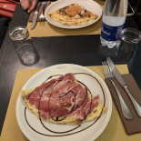 Saví Nourriture