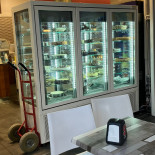 Gelateria L'aquilone À l'intérieur