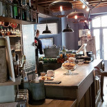 Mon Café Piccola Caffetteria À l'intérieur