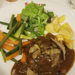 Bucaneve Comida