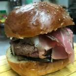 Studio Burger Food