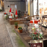 Cafè Caprini Extérieur