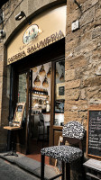 Fattoria Rossi Firenze outside