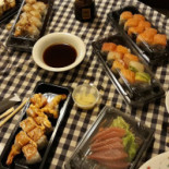 Sushi Luna Nourriture