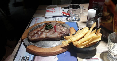 Roadhouse Como Lipomo food