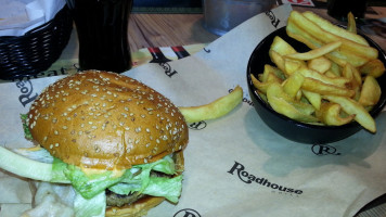 Roadhouse Como Lipomo food