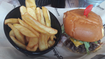 Roadhouse Como Lipomo food