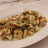 La Tinaia Comida