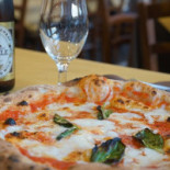 A Tutta Pizza food