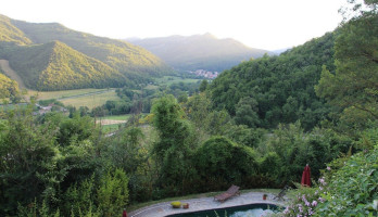 Il Girone Dei Golosi Del Castello Della Pieve outside