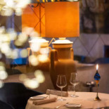 Apollinare À l'intérieur