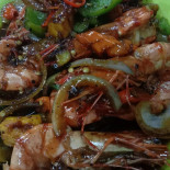 Lux Lucis food
