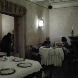 Osteria Del Fico Vecchio inside