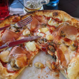 Pizzeria Pit Stop Lazise food