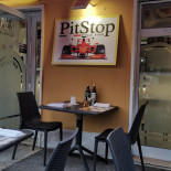 Pizzeria Pit Stop Lazise inside