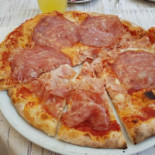 Cordonega Pizzeria food