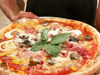 Pizzeria La Fratta