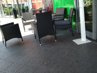 Baker Easy Café