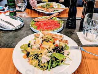 Wolfgang Pizzaria Resturant