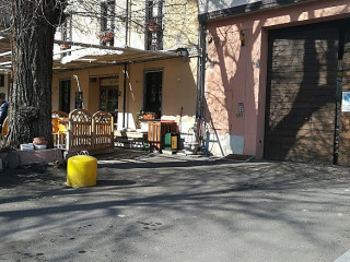 Cafe La Tour