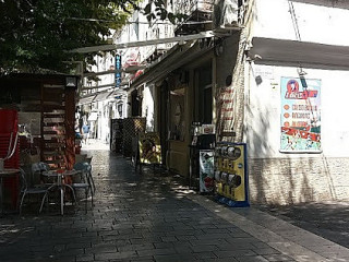 La Creperia