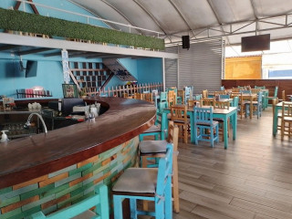 Gyrosteria Yannis