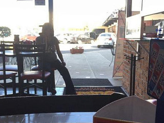 Alibi Pub