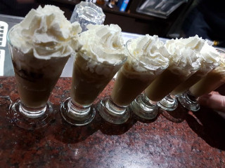 Café Revolution