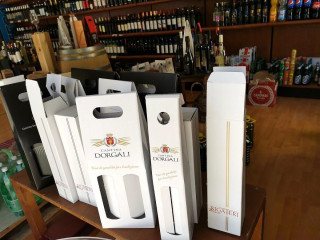 Enoteca La Casa Dei Vini