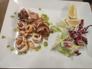 Tria Pizzeria
