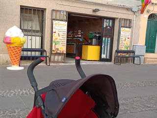 Gelateria Artigianale Tropical2