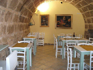 Il Tunnel Dei Sapori