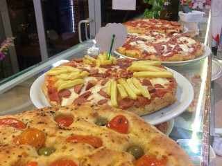 Pizzeria Paninoteca Il Ritrovo Dei Gabbiani