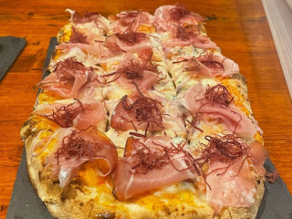 Pizzeria Centro Del Mondo