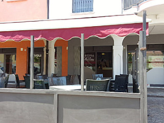 Vino Foods Caffe