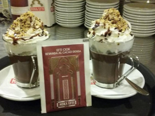 Royale Cafè Ale Roby