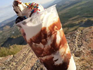 Smoo Frozen Yogurt