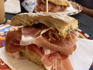 Poke Cefalu