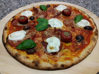 Pizza Marì Venegazzù