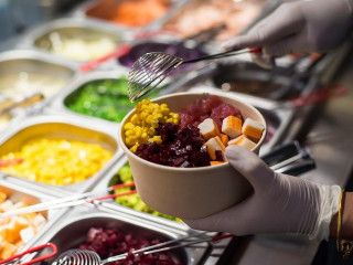 Poke Club Montebelluna
