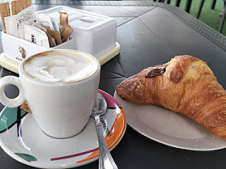 La Plaza Cafe