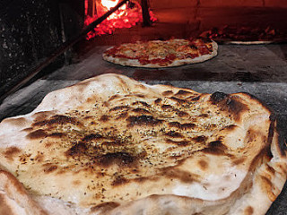 Pizzeria Vado E Torno
