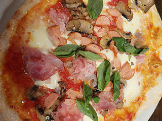 Pizzeria Mitho Di Soldano Cinzia