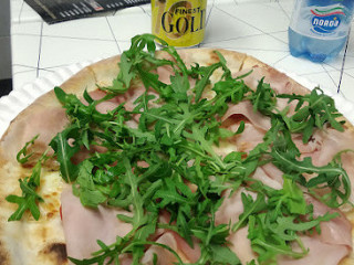 Pizza Fans Di M.barzaghi C.