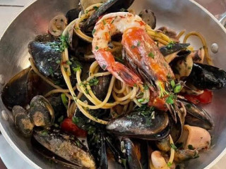Pantarei Osteria Pizza E Grill