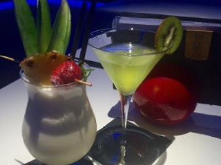 Bollicine Lounge Bar Restaurant