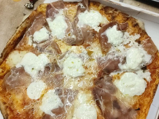 Pizza Magdi